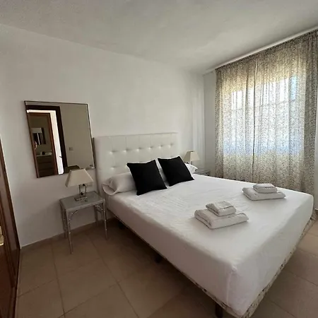 La Carihuela A 2 Minutos De La Playa * Торремолінос