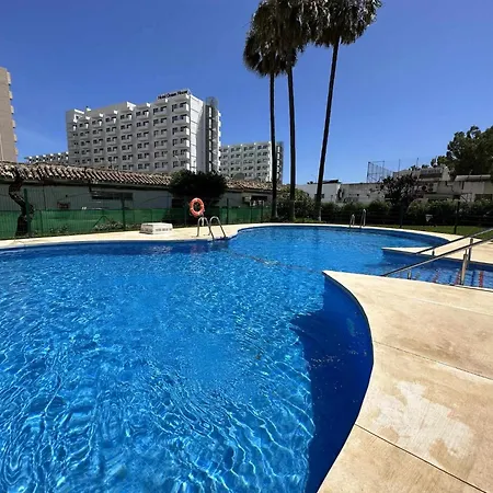 La Carihuela A 2 Minutos De La Playa *